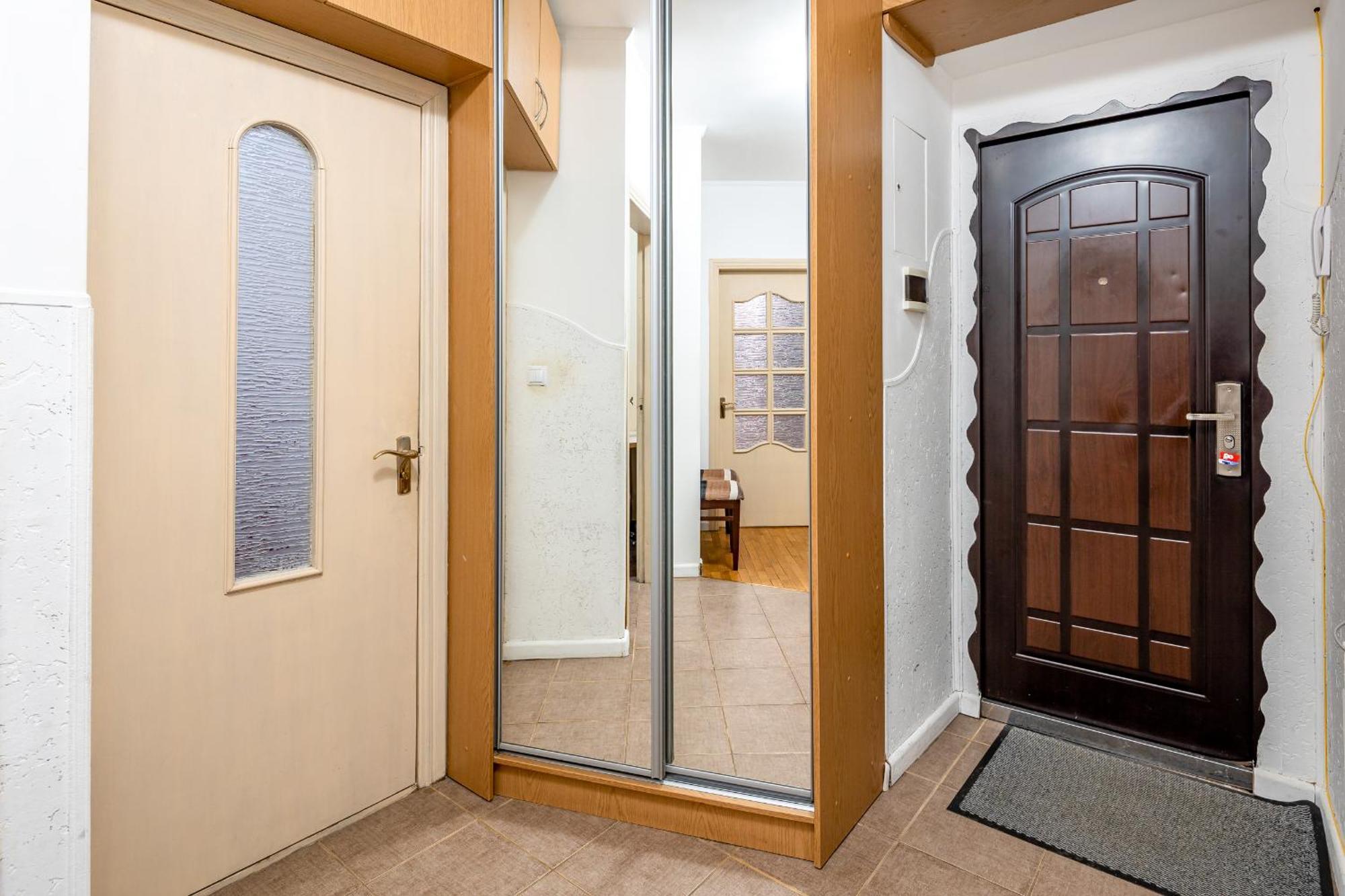 Just Another Comfy Apartment On The Main Squere. 2 Bedrooms, Own Heating, Ac Львов Экстерьер фото