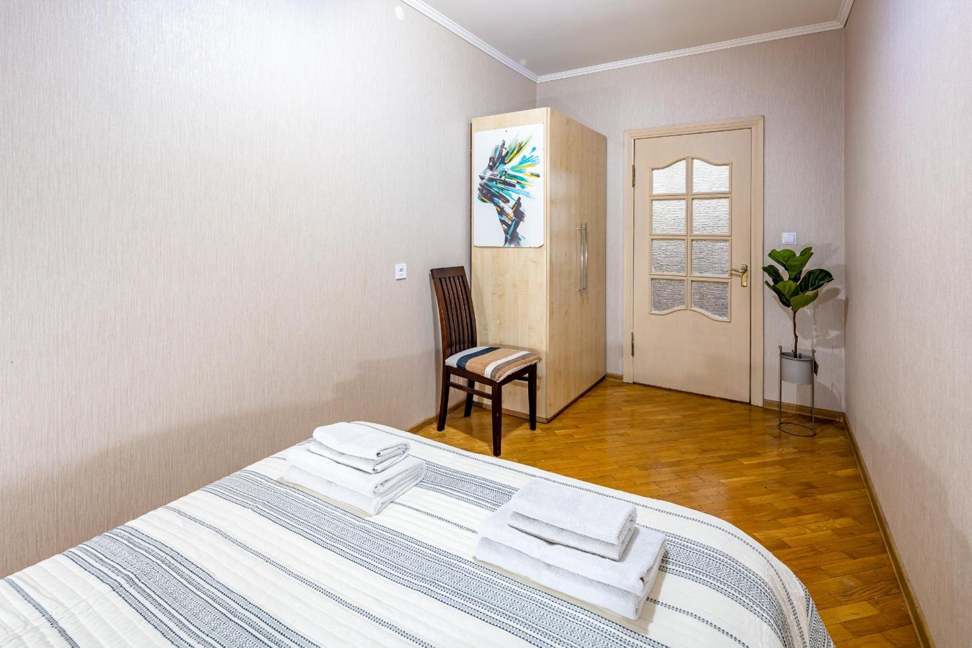 Just Another Comfy Apartment On The Main Squere. 2 Bedrooms, Own Heating, Ac Львов Экстерьер фото